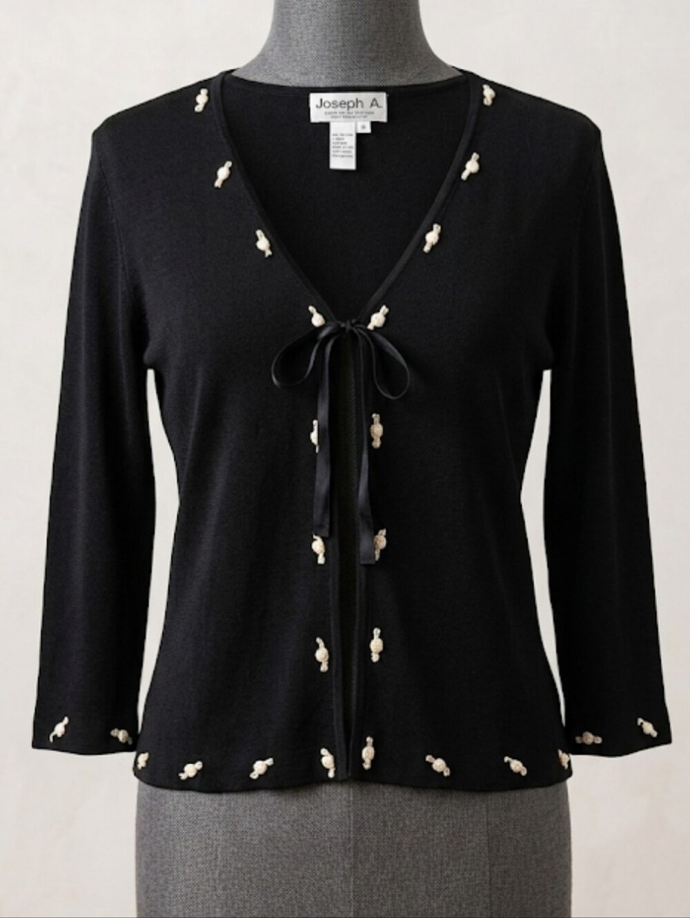 Vintage Joseph A. Black Silk Knit Cardigan Embroidered Rose Buds Tie Front M